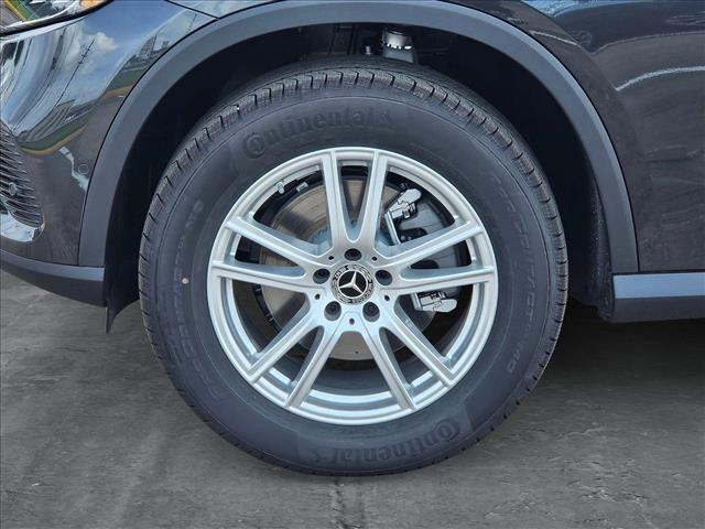 new 2025 Mercedes-Benz GLC 300 car, priced at $55,335
