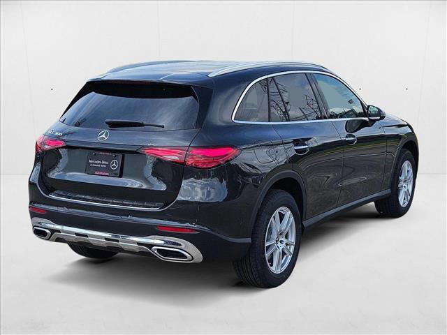 new 2025 Mercedes-Benz GLC 300 car, priced at $55,335