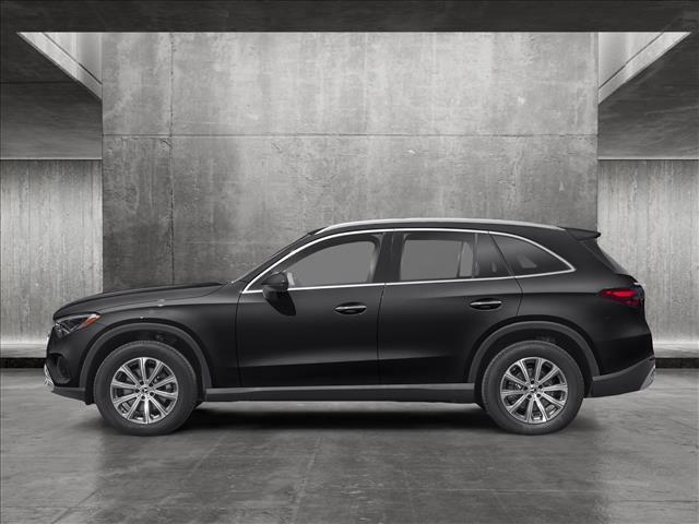 new 2024 Mercedes-Benz GLC 300 car, priced at $54,225