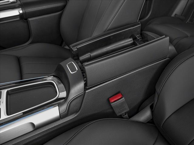 new 2025 Mercedes-Benz GLB 250 car, priced at $54,205