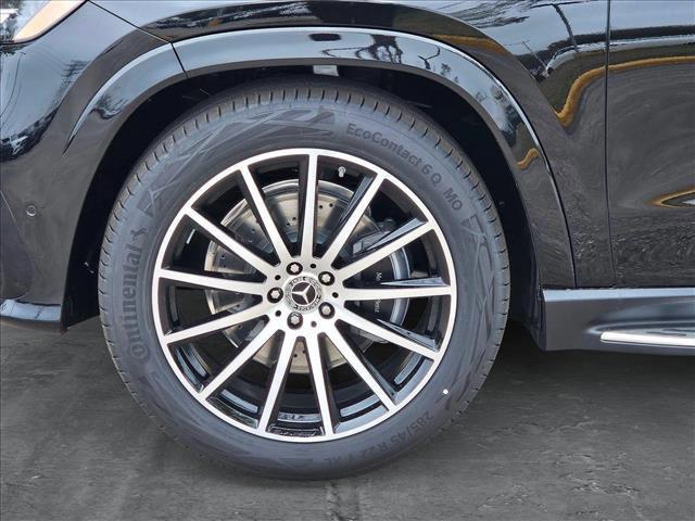 new 2025 Mercedes-Benz GLS 450 car, priced at $98,060
