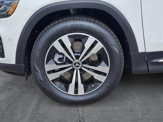used 2025 Mercedes-Benz GLB 250 car, priced at $47,315