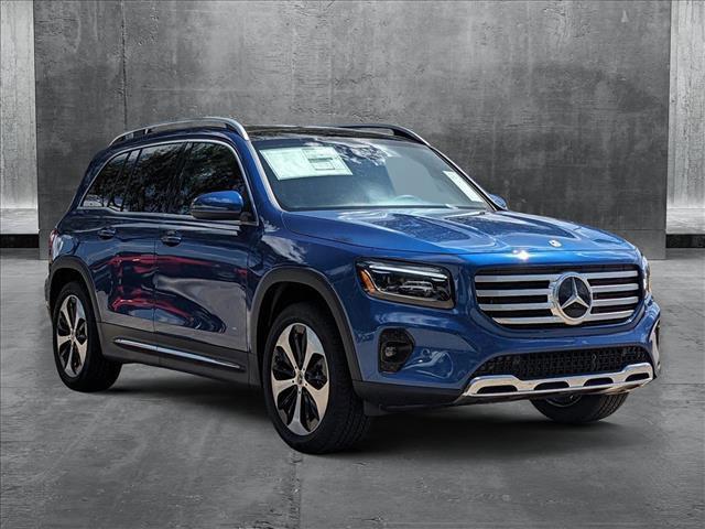 new 2024 Mercedes-Benz GLB 250 car, priced at $52,675