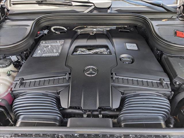 new 2024 Mercedes-Benz GLS 580 car, priced at $120,105