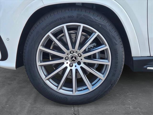 new 2025 Mercedes-Benz GLS 450 car, priced at $96,815