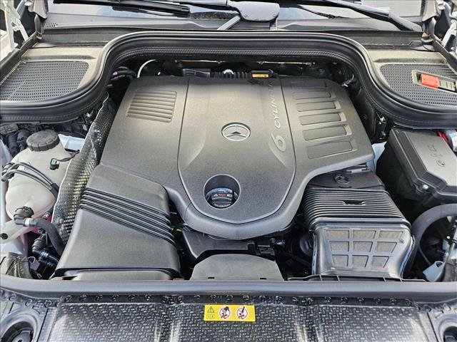 new 2025 Mercedes-Benz GLS 450 car, priced at $96,815