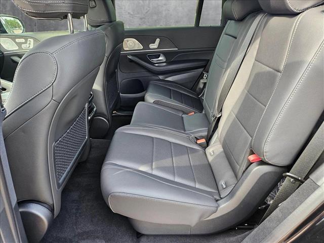 new 2025 Mercedes-Benz GLS 450 car, priced at $97,415