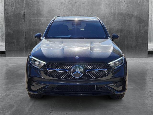 new 2025 Mercedes-Benz GLC 300 car, priced at $58,985