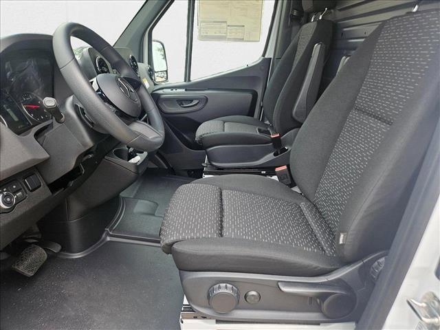 new 2025 Mercedes-Benz Sprinter 2500 car, priced at $57,068