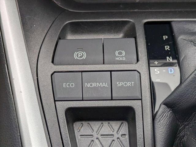 used 2020 Toyota RAV4 car, priced at $26,572