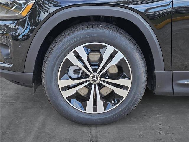 used 2025 Mercedes-Benz GLB 250 car, priced at $40,777