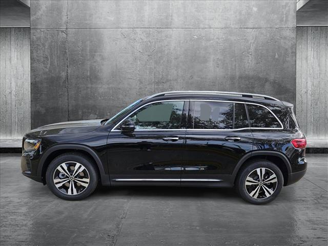 used 2025 Mercedes-Benz GLB 250 car, priced at $40,777