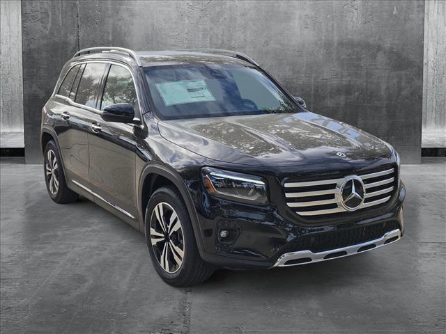 used 2025 Mercedes-Benz GLB 250 car, priced at $40,777