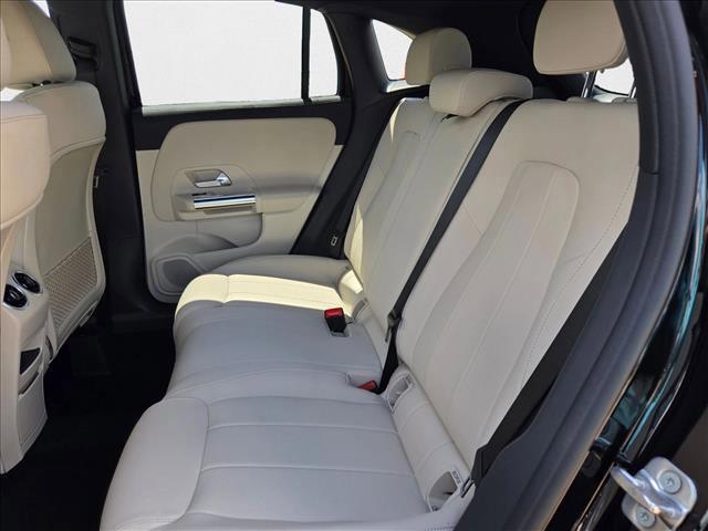 new 2026 Mercedes-Benz GLA 250 car, priced at $45,070