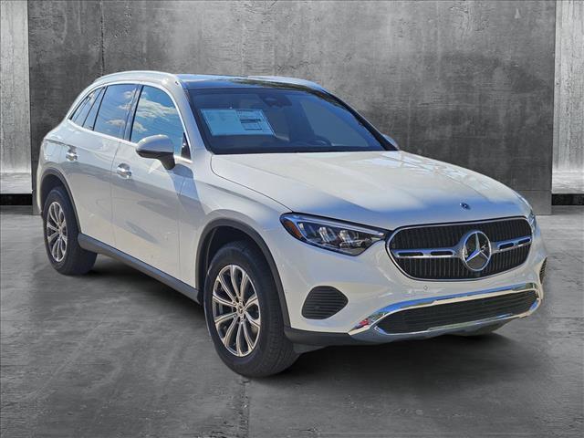 new 2025 Mercedes-Benz GLC 300 car, priced at $55,915