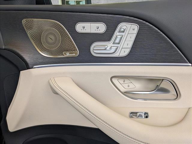 new 2025 Mercedes-Benz GLS 450 car, priced at $95,285