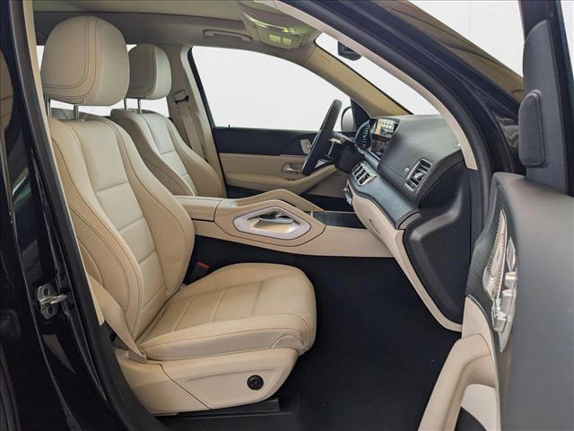 new 2025 Mercedes-Benz GLS 450 car, priced at $95,285