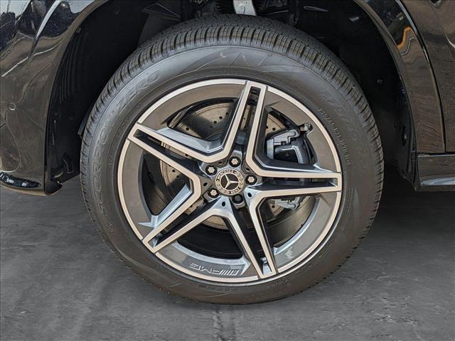 new 2025 Mercedes-Benz GLS 450 car, priced at $95,285