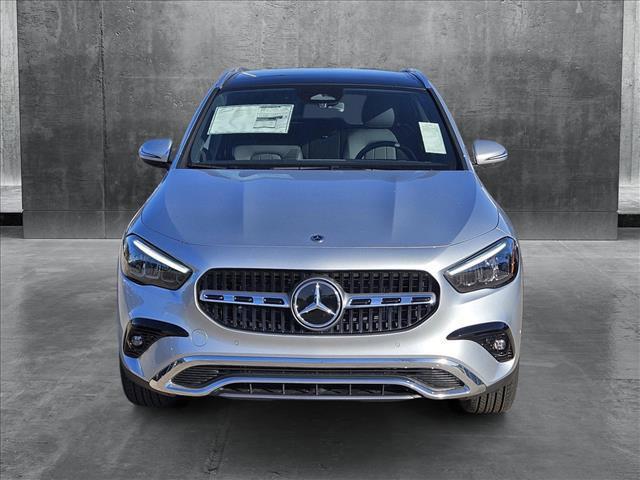 new 2025 Mercedes-Benz GLA 250 car, priced at $47,695