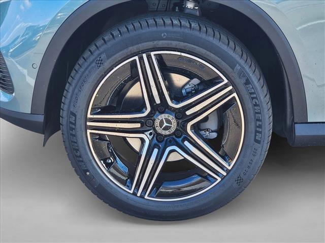 new 2026 Mercedes-Benz GLC 300 car, priced at $54,450