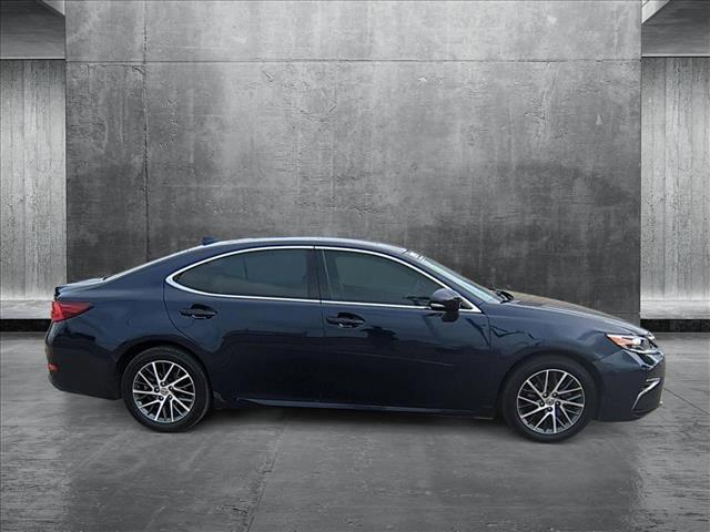 used 2017 Lexus ES 350 car, priced at $16,740
