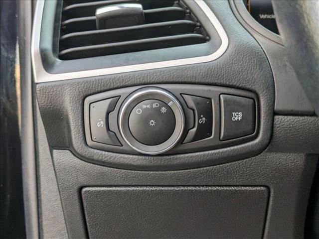 used 2024 Ford Edge car, priced at $28,563