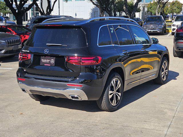 new 2025 Mercedes-Benz GLB 250 car, priced at $50,095