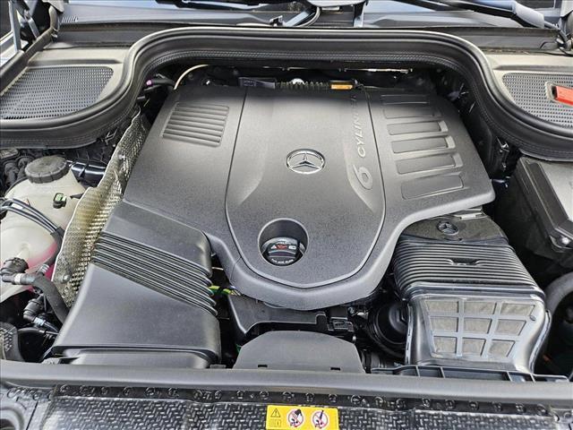 new 2025 Mercedes-Benz GLE 450 car, priced at $81,395