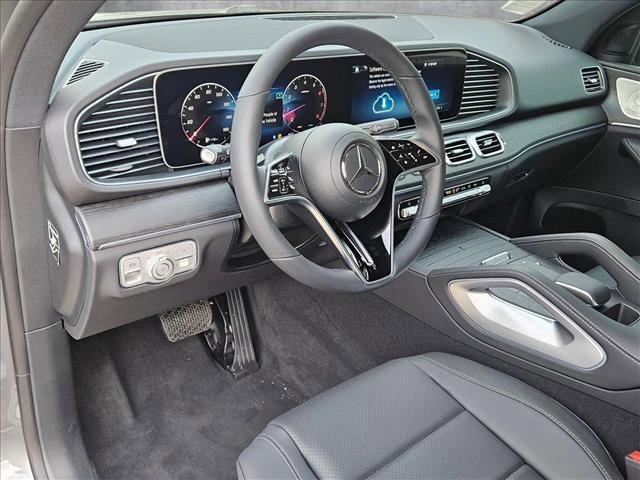new 2025 Mercedes-Benz GLE 450 car, priced at $81,395