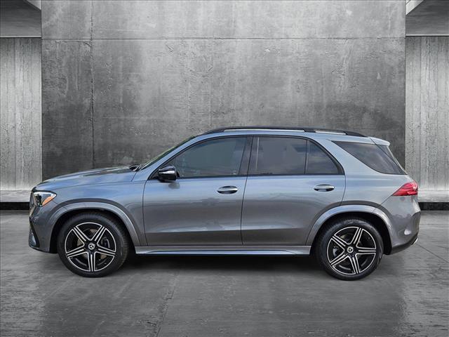 new 2025 Mercedes-Benz GLE 450 car, priced at $81,395