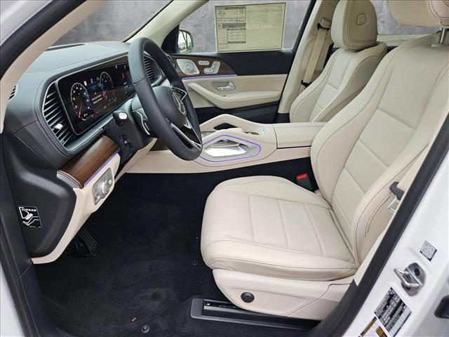new 2025 Mercedes-Benz GLS 450 car, priced at $91,800