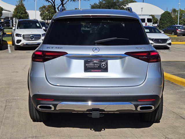 new 2025 Mercedes-Benz GLE 450 car, priced at $75,795