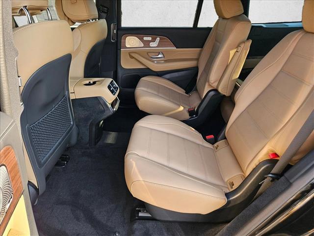 new 2026 Mercedes-Benz GLS 580 car, priced at $124,290