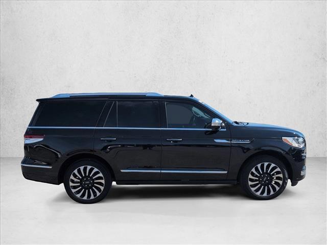 used 2024 Lincoln Navigator car, priced at $81,997