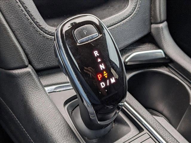 used 2021 Cadillac XT5 car, priced at $26,977