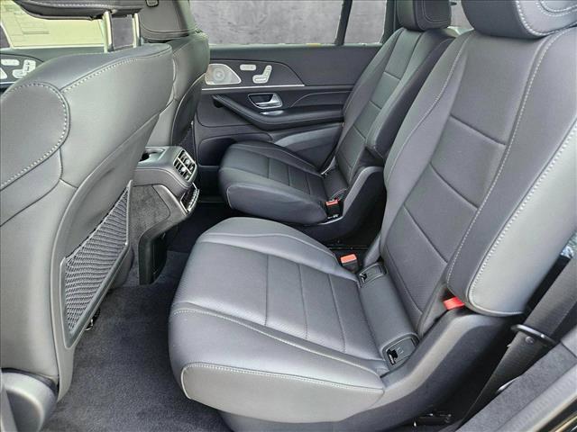 new 2025 Mercedes-Benz GLS 450 car, priced at $97,710