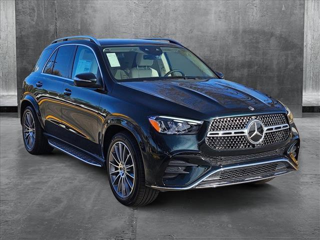 new 2025 Mercedes-Benz GLE 450 car, priced at $83,375