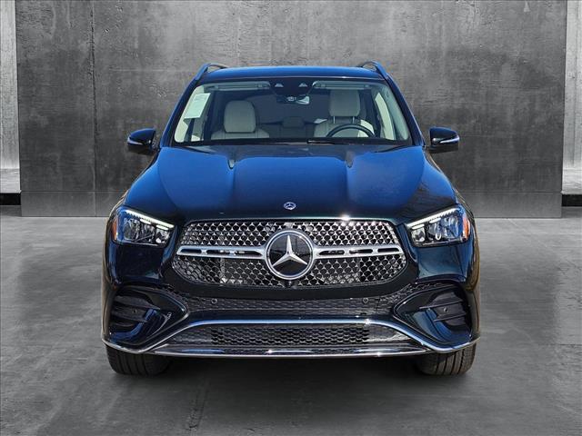 new 2025 Mercedes-Benz GLE 450 car, priced at $83,375