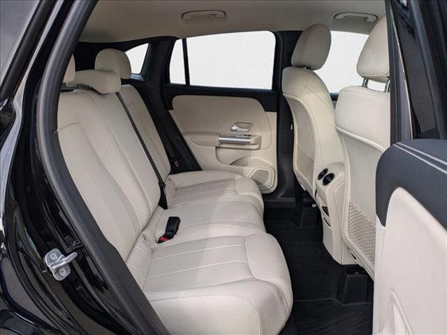 used 2025 Mercedes-Benz GLA 250 car, priced at $37,777
