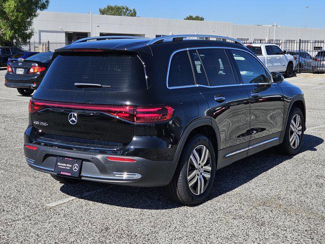 new 2024 Mercedes-Benz EQB 250 car, priced at $57,125