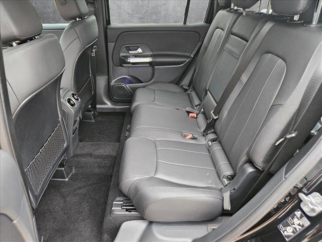 new 2025 Mercedes-Benz GLB 250 car, priced at $47,145