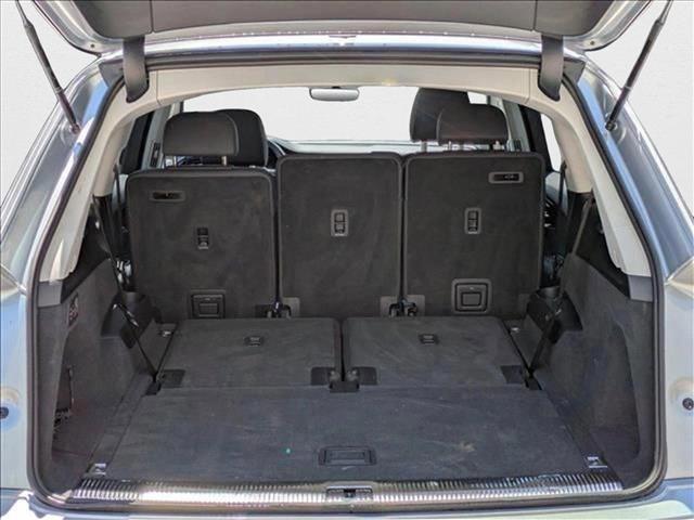 used 2024 Audi Q7 car, priced at $46,717