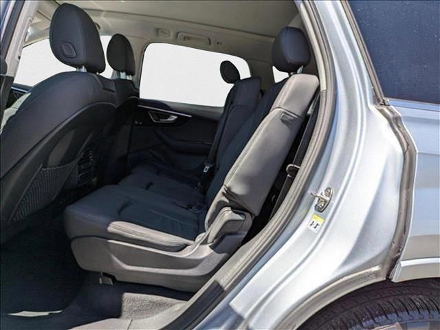 used 2024 Audi Q7 car, priced at $46,717