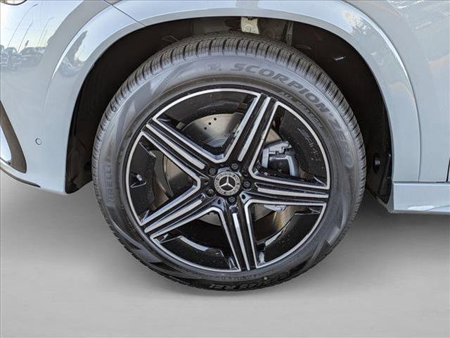 new 2026 Mercedes-Benz GLE 450 car, priced at $85,630