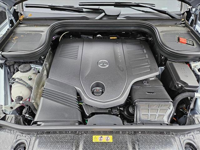new 2025 Mercedes-Benz GLS 450 car, priced at $97,215