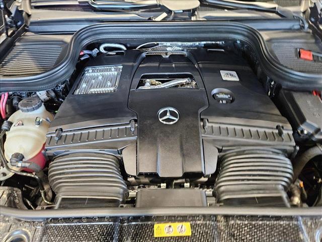 new 2025 Mercedes-Benz Maybach GLS 600 car, priced at $207,300