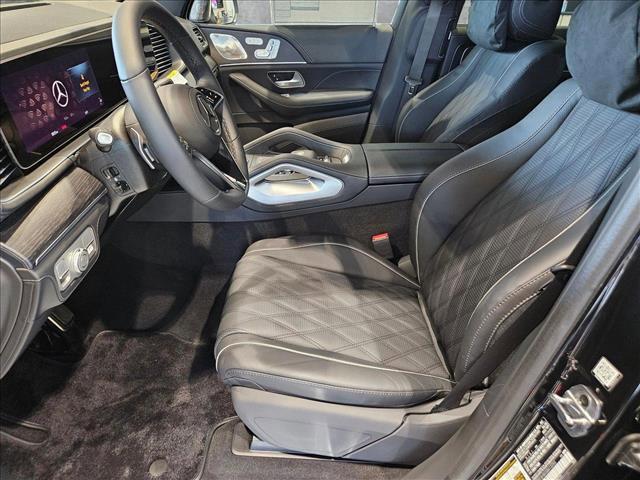 new 2025 Mercedes-Benz Maybach GLS 600 car, priced at $207,300