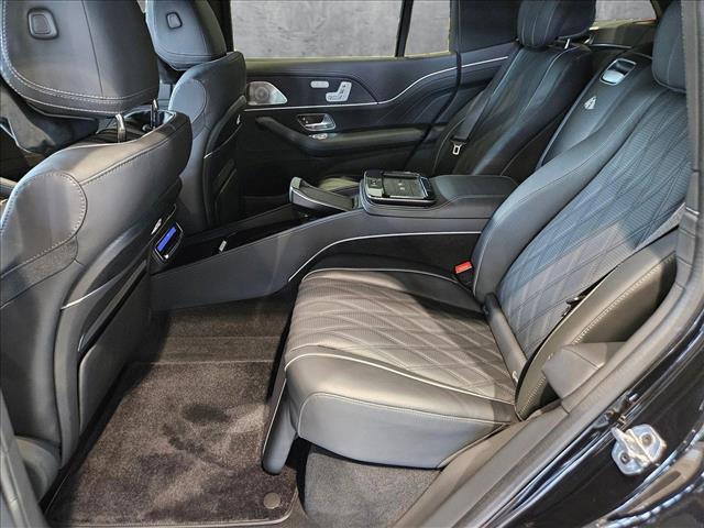 new 2025 Mercedes-Benz Maybach GLS 600 car, priced at $207,300
