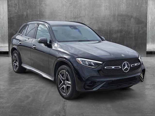 new 2025 Mercedes-Benz GLA 250 car, priced at $46,945