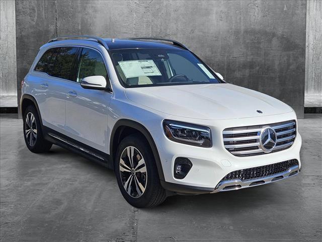 new 2025 Mercedes-Benz GLB 250 car, priced at $49,245